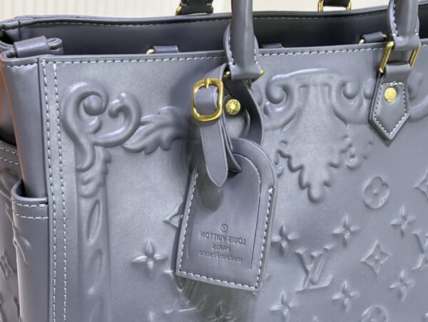 LOUIS VUITTON ORNAMENTS CAPSULE SAC PLAT GREY 34CM M21841 - Image 7