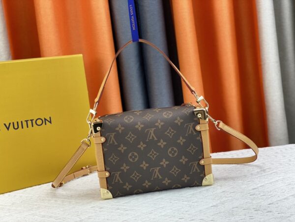 LOUIS VUITTON SIDE TRUNK MONOGRAM 21CM - Image 7