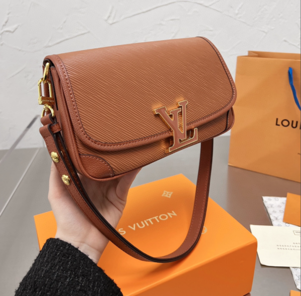 LOUIS VUITTON BUCI BROWN AND GOLD 24CM M59459 - Image 7