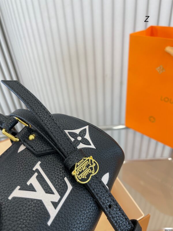 LOUIS VUITTON NANO SPEEDY MONOGRAM CANVAS BLACK 17CM M81456 - Image 7