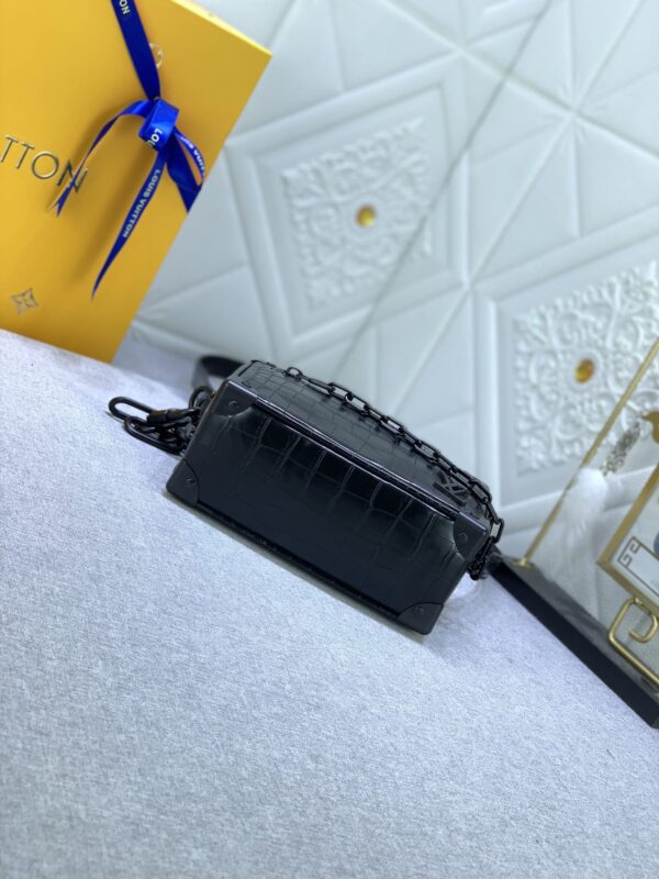 LOUIS VUITTON MINI SOFT TRUNK CROCODILIAN BLACK LEATHER 18.5CM N80956 - Image 7