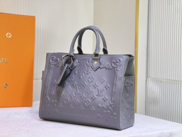 LOUIS VUITTON ORNAMENTS CAPSULE SAC PLAT GREY 34CM M21841 - Image 8