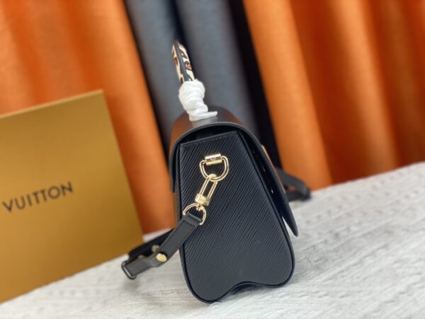 LOUIS VUITTON TWIST MM BLACK 23CM - Image 8