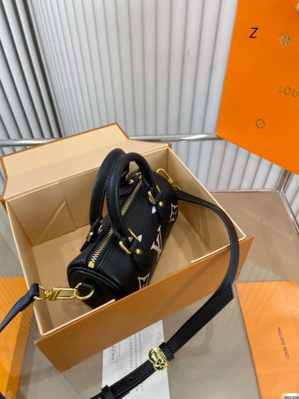 LOUIS VUITTON NANO SPEEDY MONOGRAM CANVAS BLACK 17CM M81456 - Image 8