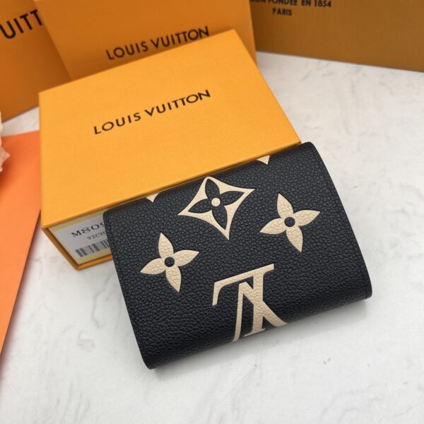LOUIS VUITTON VICTORINE WALLET BLACK AND BEIGE 12CM M80968 - Image 7