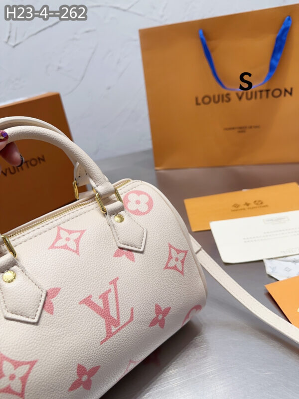 LOUIS VUITTON SPEEDY BANDOULIÈRE 25 BAG CREAM M46397 - Image 8
