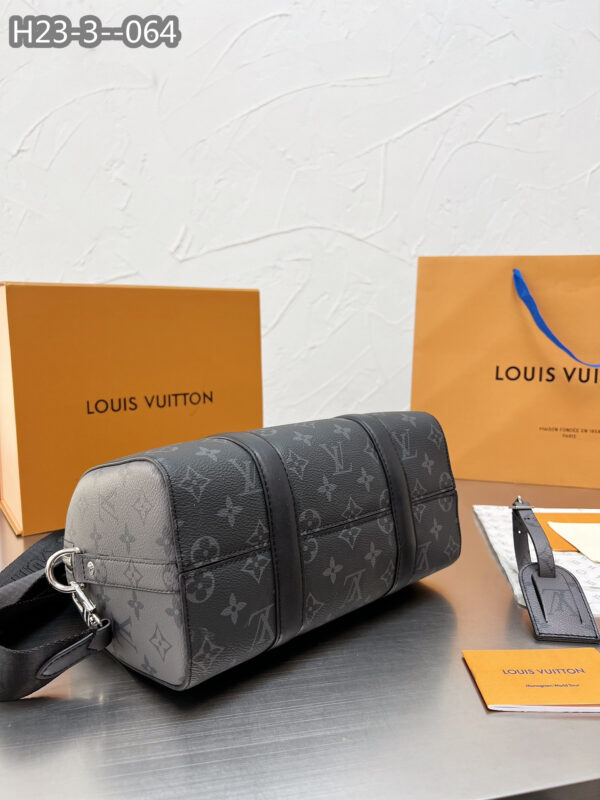 LOUIS VUITTON KEEPALL BANDOULIÈRE 28CM MONOGRAM ECLIPSE BLACK M46271 - Image 8