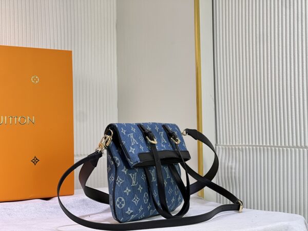 LOUIS VUITTON NAVY BLUE MONOGRAM FRANCOISE BAG 32CM - Image 9