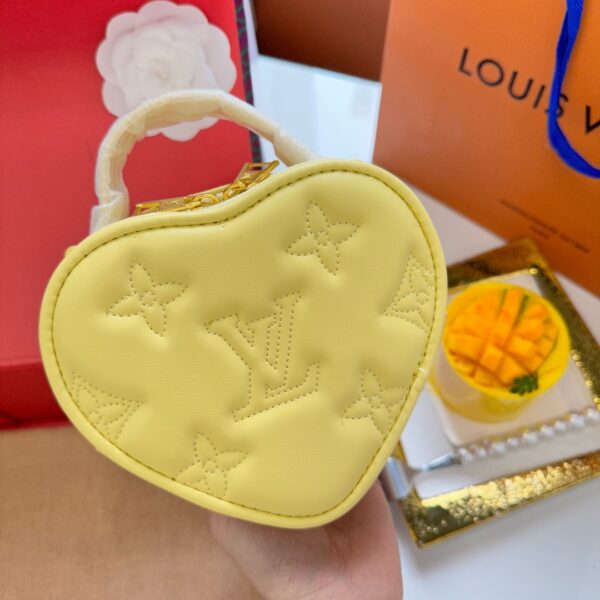 LOUIS VUITTON POP MY HEART POUCH YELLOW 15CM M81893 - Image 3