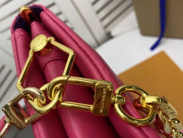 LOUIS VUITTON COUSSIN PINK PURPLE 26CM - Image 4