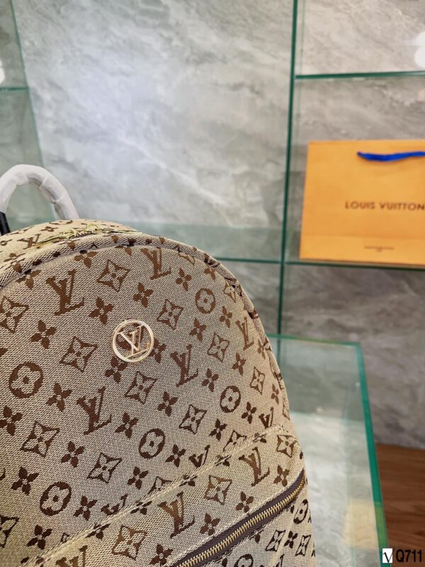LOUIS VUITTON MONOGRAM 38CM BACKPACK - Image 3