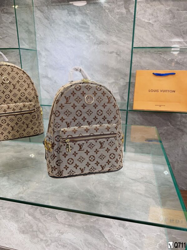 LOUIS VUITTON MONOGRAM 32CM BACKPACK - Image 4
