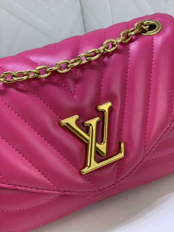 LOUIS VUITTON NEW WAVE CHAIN BAG MM PINK 24CM M59349 - Image 2