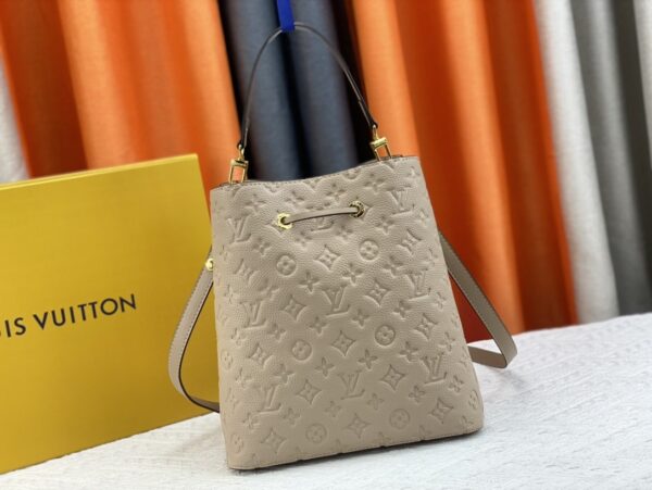 LOUIS VUITTON NÉONOÉ MM BEIGE 26CM M45256 - Image 8