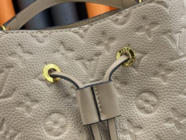 LOUIS VUITTON NÉONOÉ MM BEIGE 26CM M45256 - Image 4