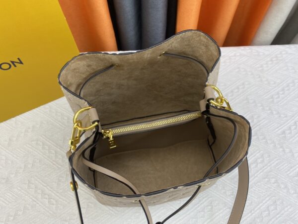 LOUIS VUITTON NÉONOÉ MM BEIGE 26CM M45256 - Image 5