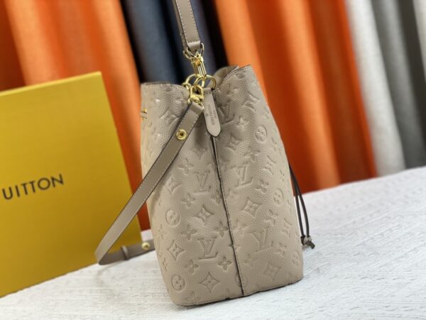 LOUIS VUITTON NÉONOÉ MM BEIGE 26CM M45256 - Image 6