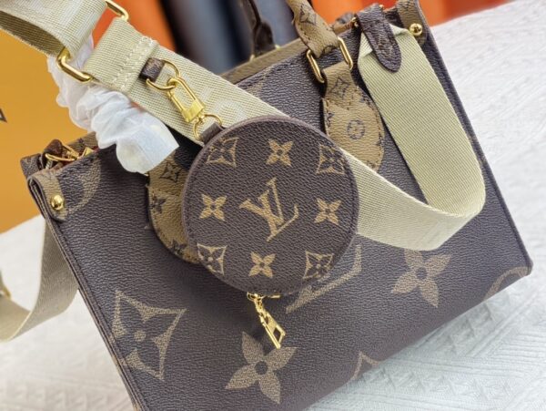LOUIS VUITTON ONTHEGO PM 25CM M46373 - Image 8