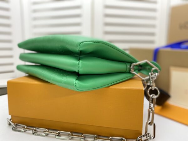 LOUIS VUITTON COUSSIN MOTION GREEN 26CM - Image 3