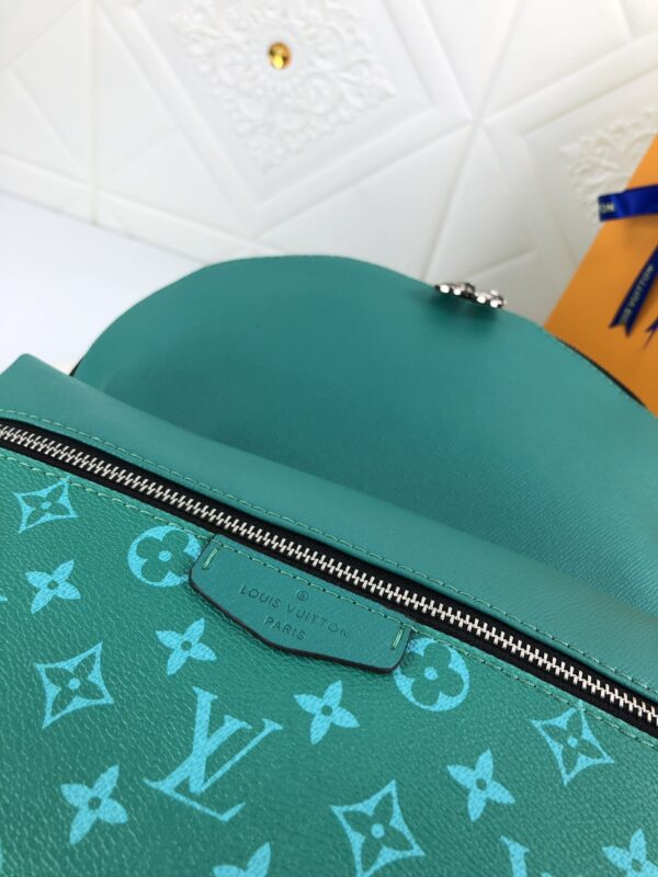 LOUIS VUITTON DISCOVERY BACKPACK PM PINE GREEN M30227 - Image 5