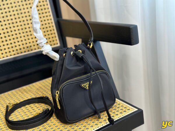 PRADA DUET RE-NYLON BUCKET SHOULDER BAG BLACK 18CM 1BH038 RV44 F0002VUOO - Image 2