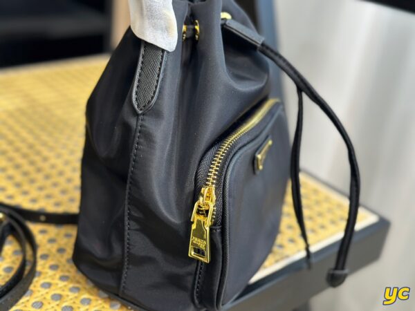 PRADA DUET RE-NYLON BUCKET SHOULDER BAG BLACK 18CM 1BH038 RV44 F0002VUOO - Image 3