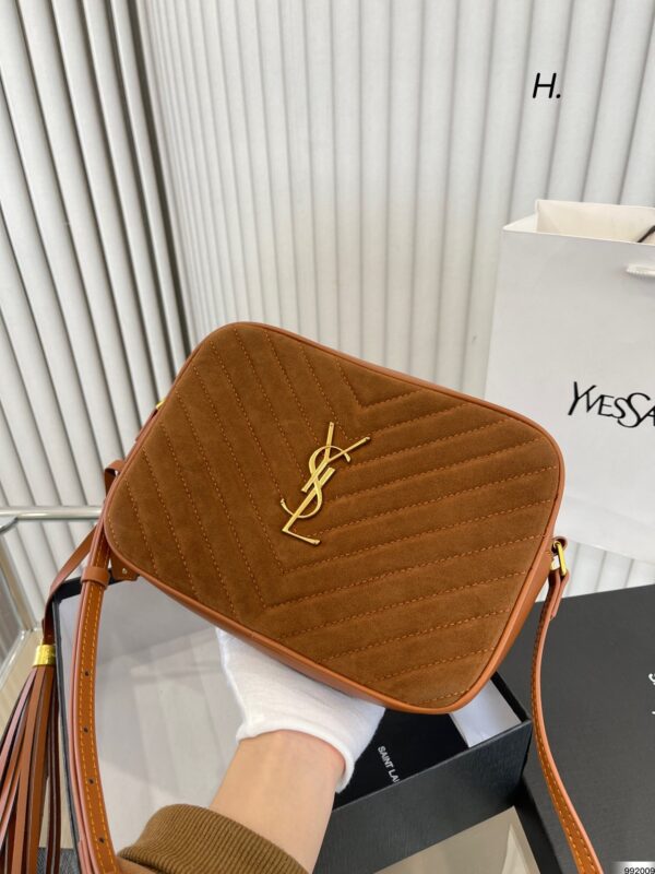 SAINT LAURENT LOU CAMERA BAG IN QUILTED SUEDE AND SMOOTH LEATHER 7152321S7R77761 - Image 5