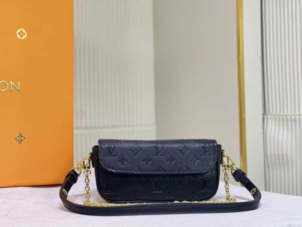 LOUIS VUITTON IVY WALLET ON CHAIN BAG BLACK M81911 - Image 9