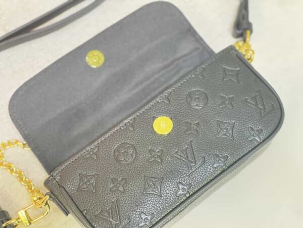 LOUIS VUITTON IVY WALLET ON CHAIN BAG BLACK M81911 - Image 7