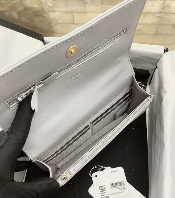 CHANEL CROSSBODY BAG GRAY AP1450 - Image 9