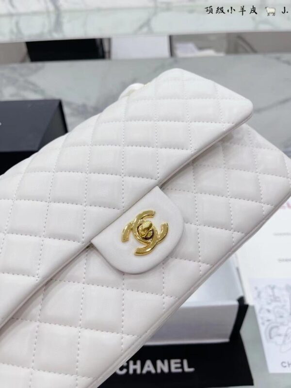 CHANEL CLASSIC MINI FLAP GOLD HARDWARE WHITE 25CM - Image 4