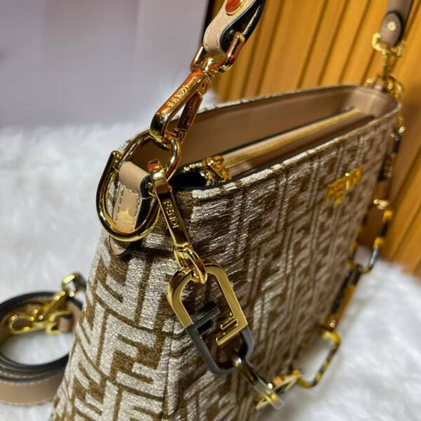 FENDI OLOCK ZIP DOVE BROWNTAPESTRY FABRIC BAG 8BR805ALFVF1IQU - Image 4