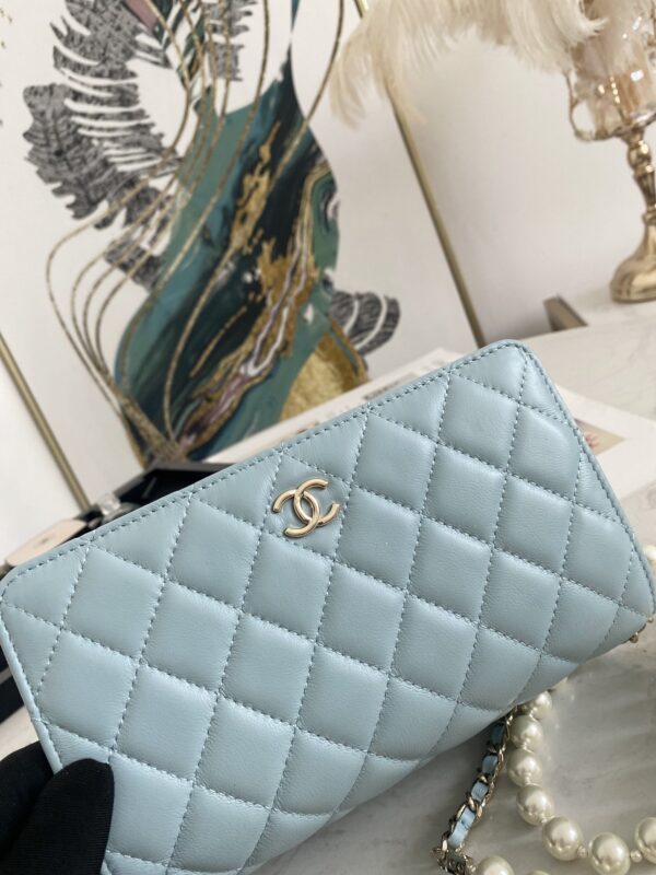 CHANEL CROSSBODY LIGHT BLUE BAG AP2614 - Image 8