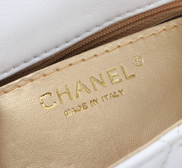 CHANEL MINI FLAP BAG WHITE 17CM - Image 8
