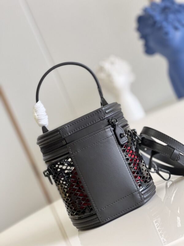 LOUIS VUITTON CANNES 17CM BLACK M20363 - Image 5