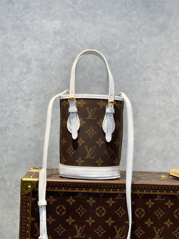 LOUIS VUITTON NANO LOCKME BUCKET 17CM M81489 - Image 8
