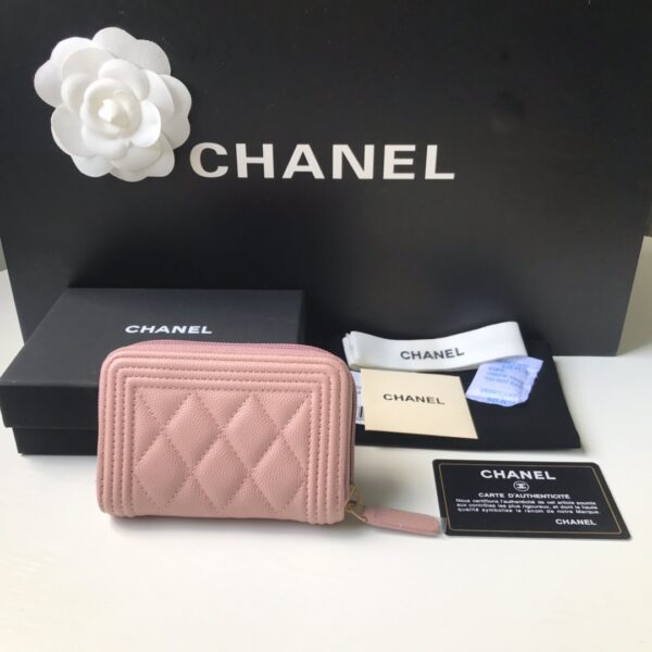 CHANEL BOY LOGO CC PINK GOLD - Image 5