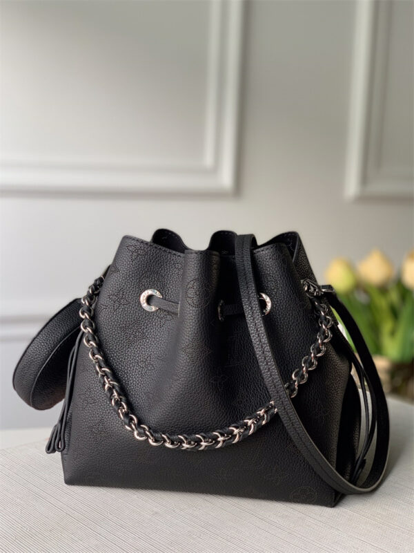 LOUIS VUITTON BELLA 22CM BLACK M57070 - Image 8