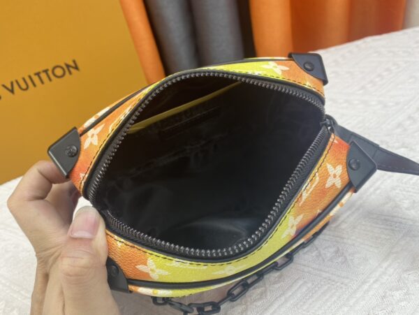LOUIS VUITTON MINI SOFT TRUNK MULTICOLOR 18.5CM - Image 3