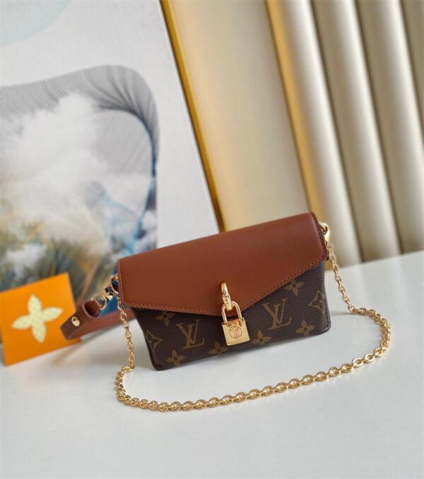 LOUIS VUITTON PADLOCK ON STRAP 19CM CARAMEL M80763 - Image 2