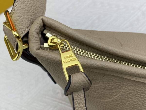 LOUIS VUITTON CARRYALL PM LIGHT BROWN 39CM M46292 - Image 7