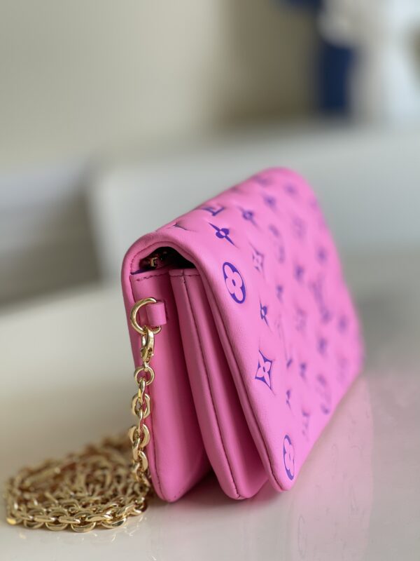 LOUIS VUITTON POCHETTE COUSSIN FUCHSIA M80742 - Image 3