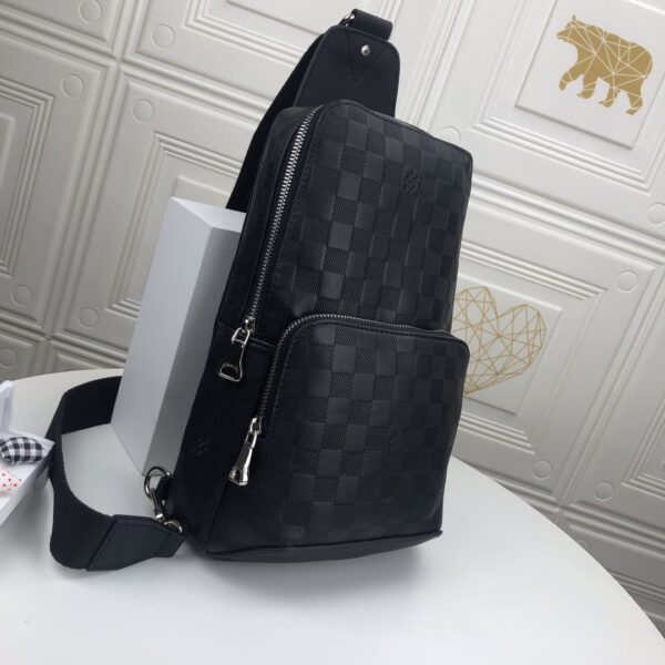 LOUIS VUITTON AVENUE SLINGBAG DAMIER INFINI 31CM N41720 - Image 7