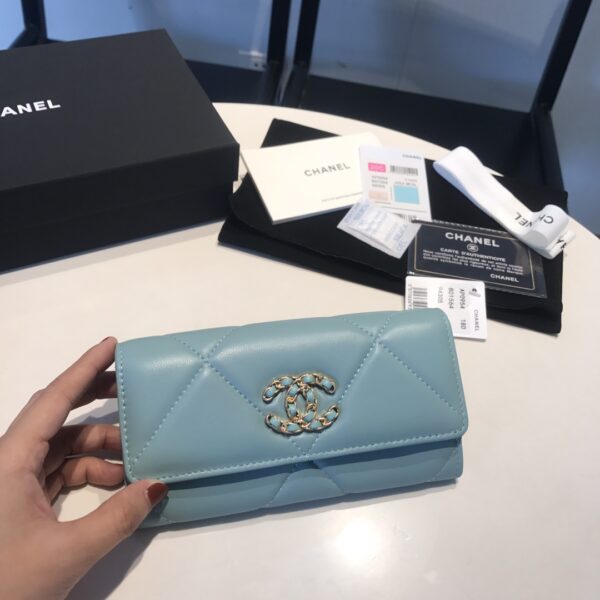 CHANEL 19 LONG FLAP WALLET PASTEL BLUE AP0955 - Image 4