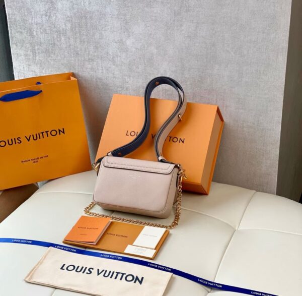 LOUIS VUITTON LOCKME TENDER 19CM GREIGE M58554 - Image 3
