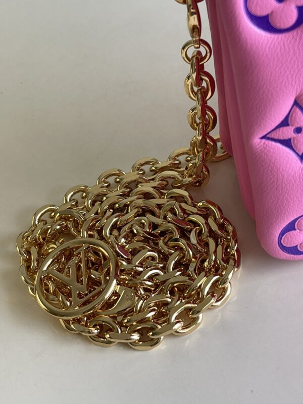 LOUIS VUITTON POCHETTE COUSSIN FUCHSIA M80742 - Image 4