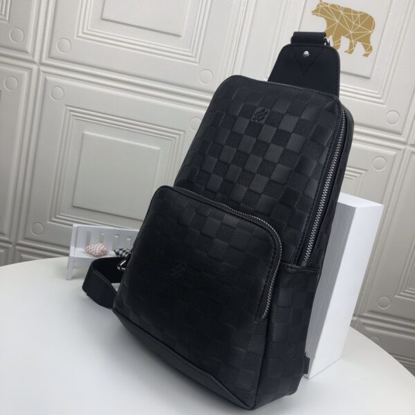 LOUIS VUITTON AVENUE SLINGBAG DAMIER INFINI 31CM N41720 - Image 6
