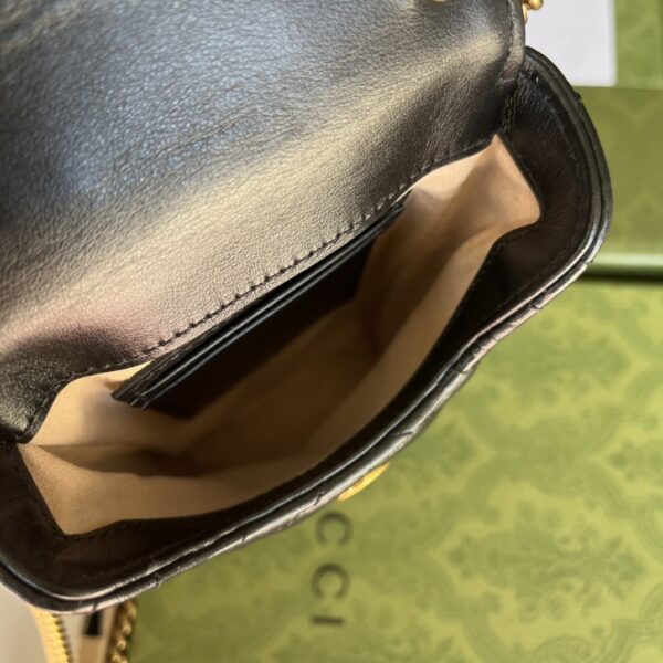 GUCCI MARMONT MATELASSE MINI BAG 672251 DTDHT 1000 - Image 6