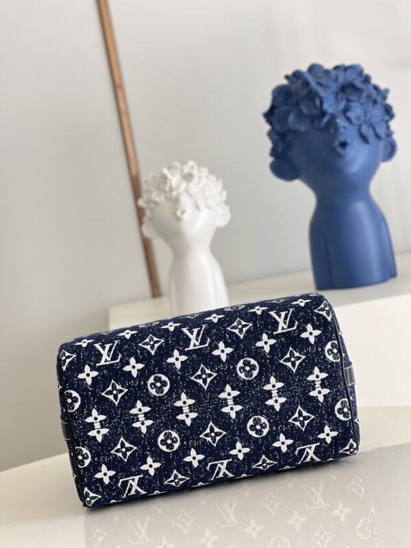 LOUIS VUITTON SPEEDY BANDOULIÈRE 25 NAVY BLUE M59609 - Image 2