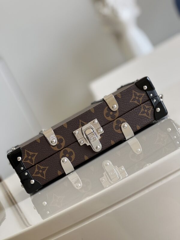 LOUIS VUITTON WALLET TRUNK MONOGRAM 25CM M20250 - Image 2